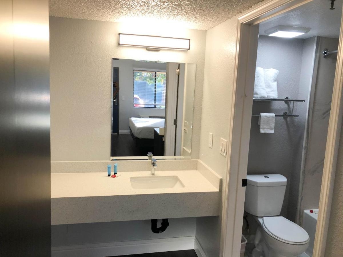 Motel 6 Sacramento Ca Natomas Extérieur photo
